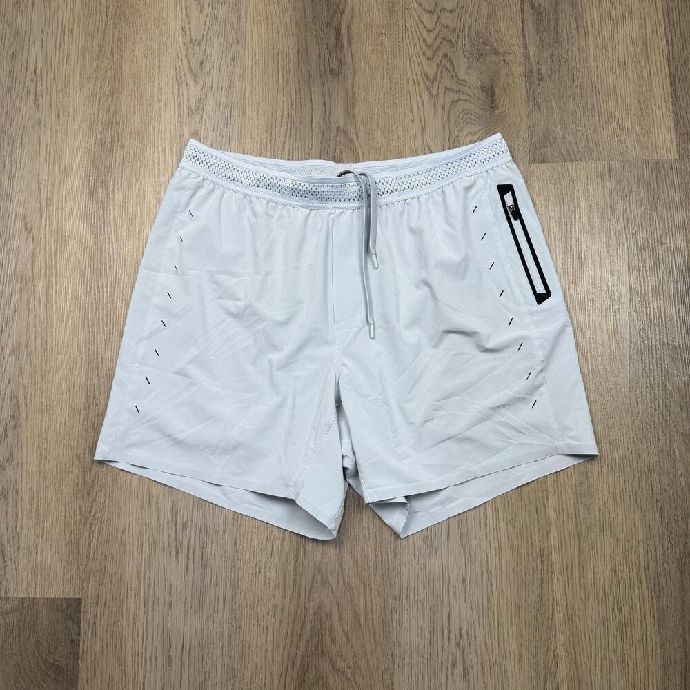 Ten Thousand Shorts Mens XL White Lined Running 5.5in Inseam Zip Pocket Athletic